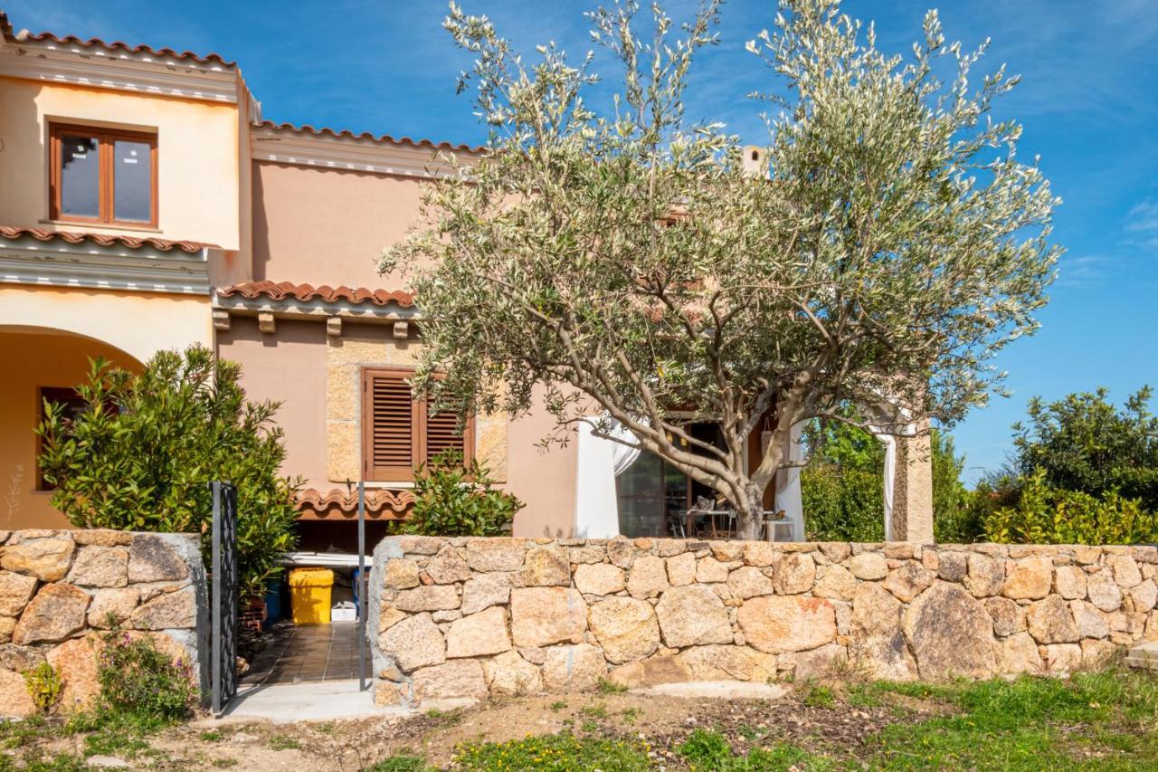 Casa A Schiera Budoni Exteriér fotografie